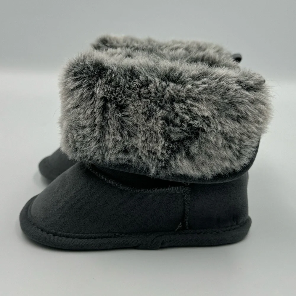 First Steps Baby Faux Fur Gray Booties Size 6-9 Months